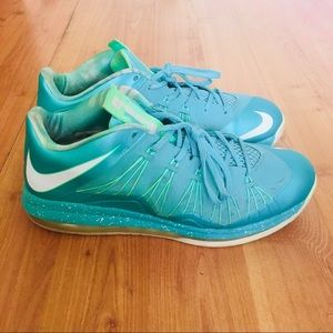 LEBRON X EASTER